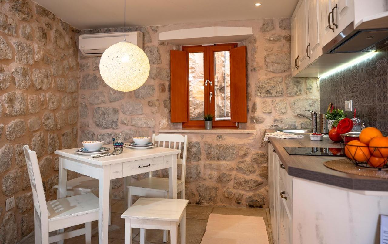 Imperia - Chic! Place With Balcony Ragusa Esterno foto